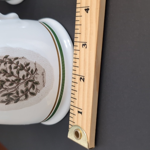 Vintage Savory Tyme set of 2 Vinegar & Oil Decanter Set. - Picture 13 of 13